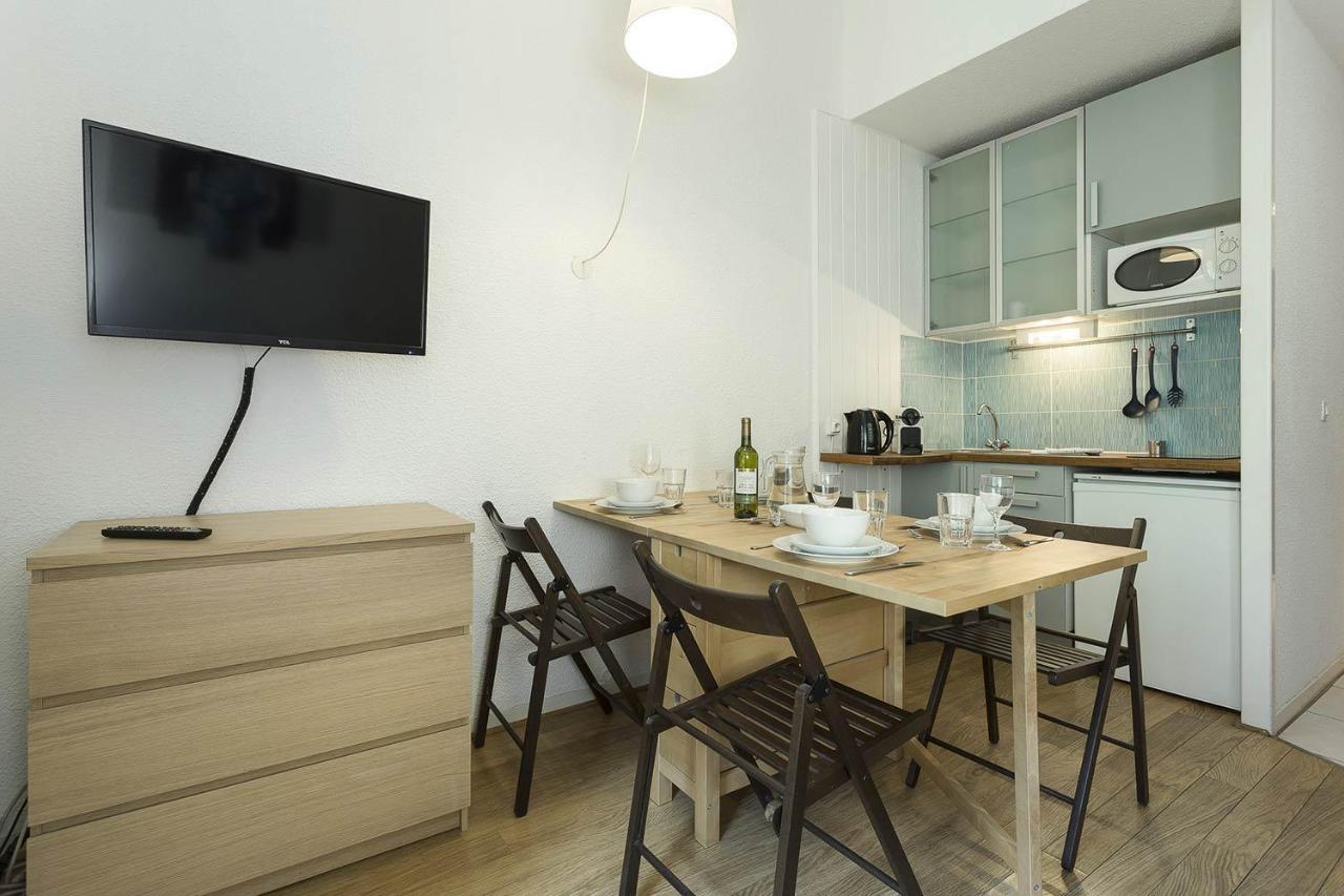 Apartment Forclaz 4B - Alpes Travel - Central Chamonix - Sleeps 4 Eksteriør bilde